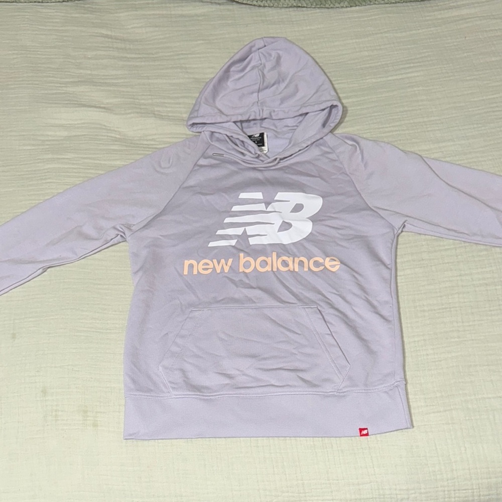 ❌❌❌SOLD❌❌❌New Balance Light Purple Hoodie